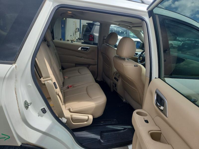 2020 Nissan Pathfinder Platinum