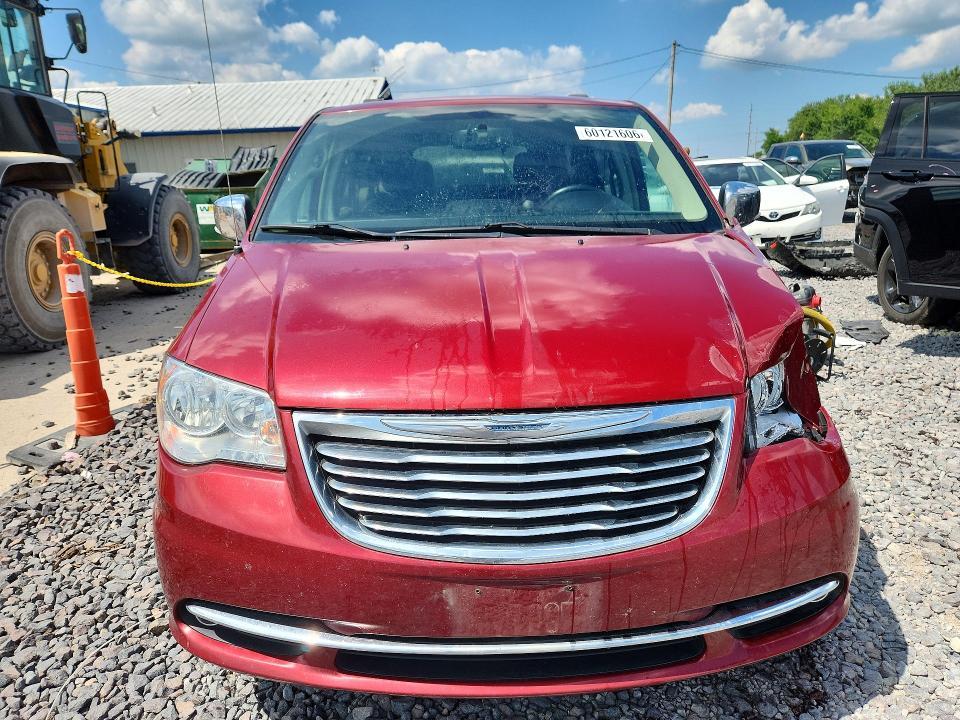 2014 Chrysler Town & Country Touring l