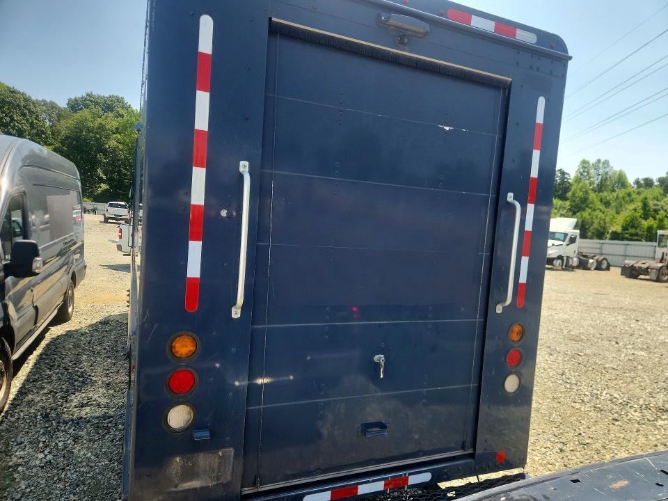 2020 Freightliner Chassis M Line WALK-IN Van
