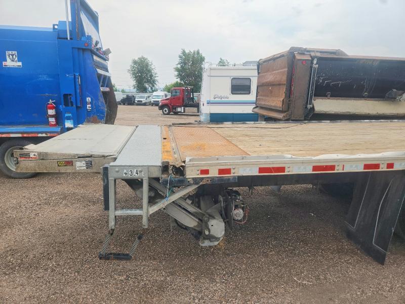 2020 International MV607 BOX Truck
