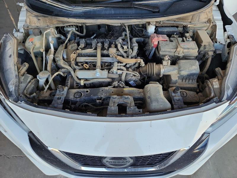 2022 Nissan Versa sv