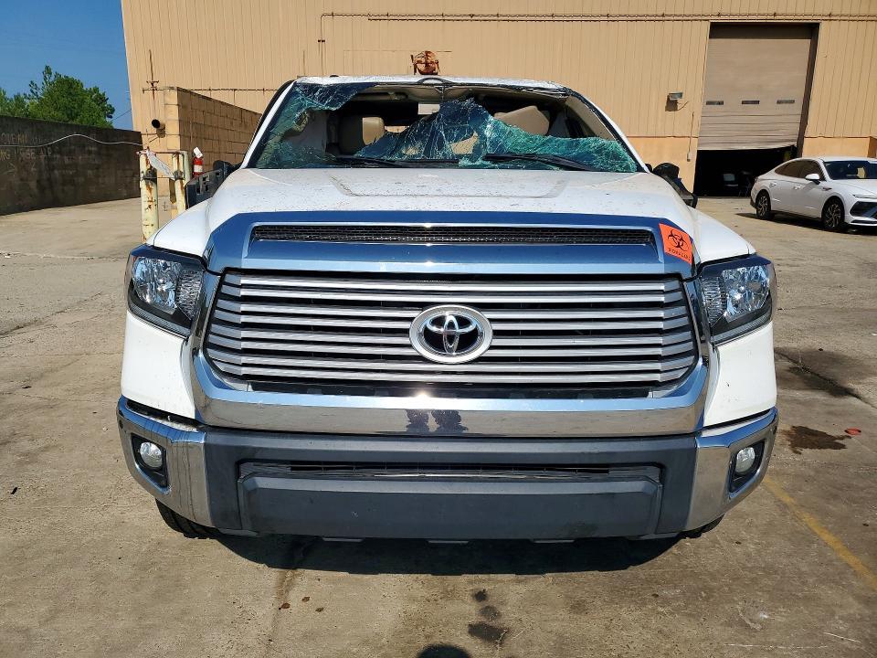 2015 Toyota Tundra Crewmax Limited