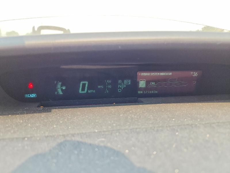 2010 Toyota Prius iii