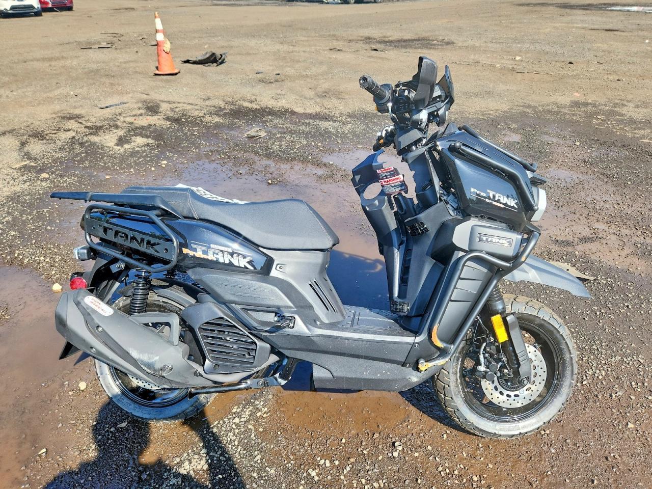 2025 Cf Moto Scooter
