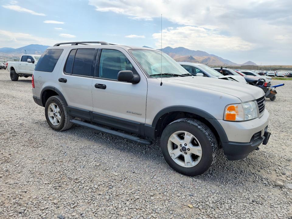 2004 Ford Explorer xlt