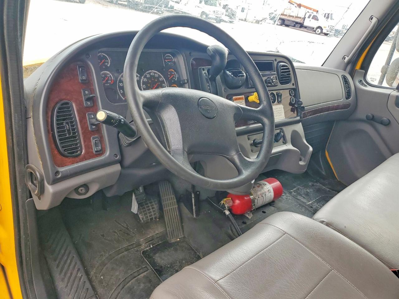 2019 Frht - Freightliner 2019 Freightliner Business Class M2 BOX Truck