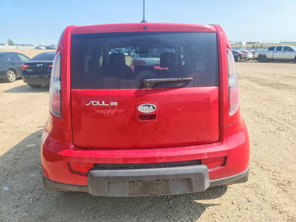 2010 KIA Soul +