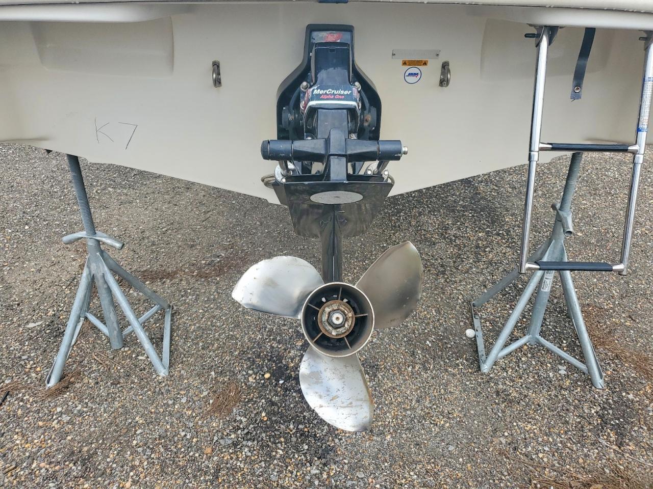2003 Tahoe Boat