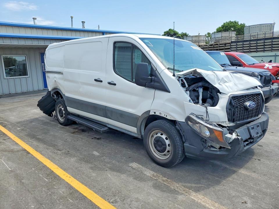 2024 Ford Transit T-150