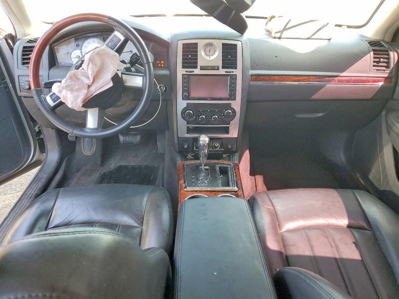 2010 Chrysler 300c