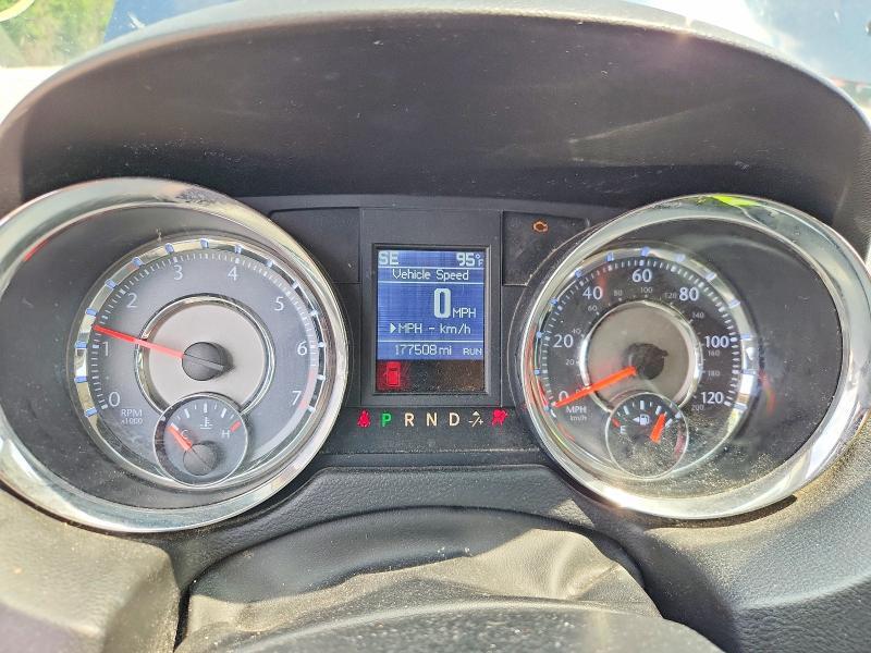 2014 Chrysler Town & Country Touring