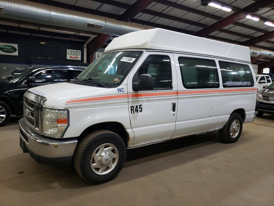 2014 Ford Econoline E150 van