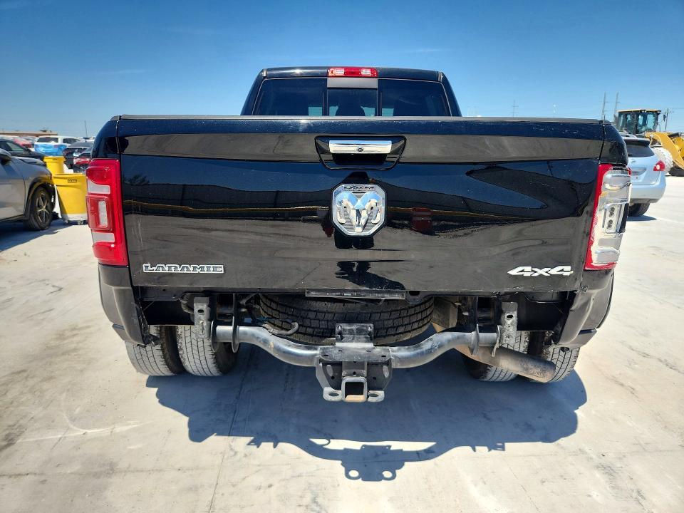 2022 Dodge 3500 Laramie