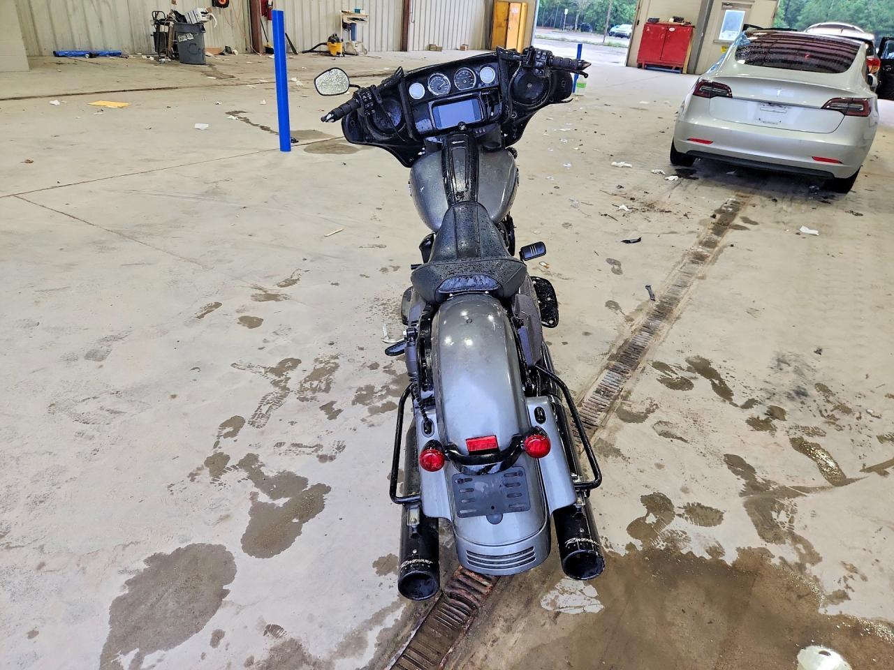 2021 Harley-Davidson Flhxs