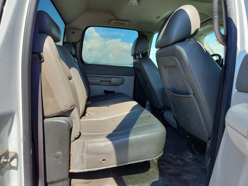 2013 Chevrolet Silverado C2500 Heavy Duty