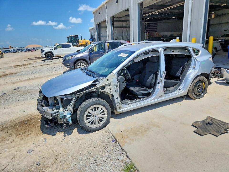 2018 Subaru Impreza Premium Plus