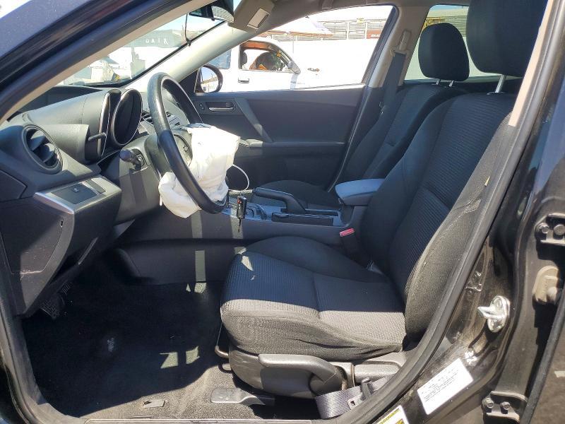 2013 Mazda 3 I