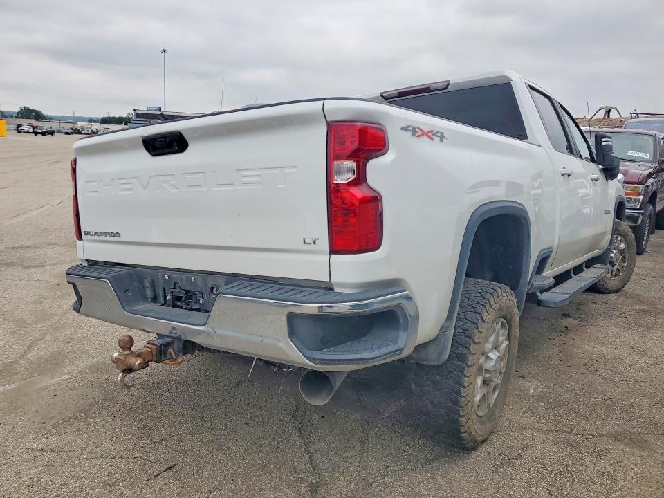2023 Chevrolet Silverado K3500 LT