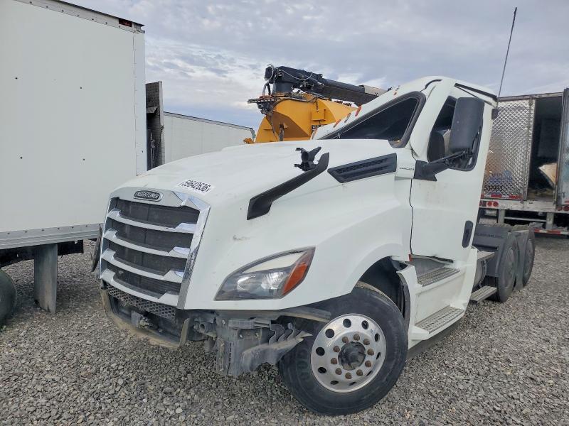 2023 Freightliner Cascadia 126 Semi Truck