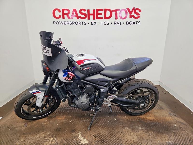 2025 Triumph Trident 660