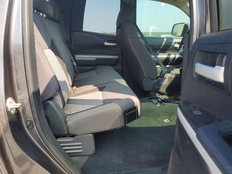 2014 Toyota Tundra SR5