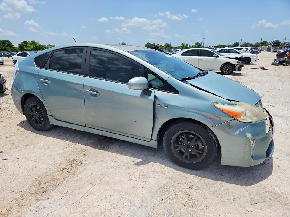 2013 Toyota Prius two
