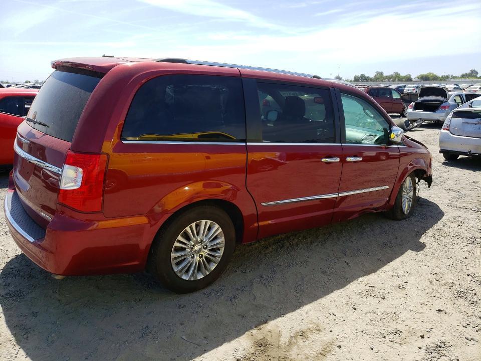 2015 Chrysler Town & Country Limited Platinum