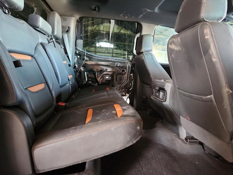 2023 GMC Sierra K1500 AT4