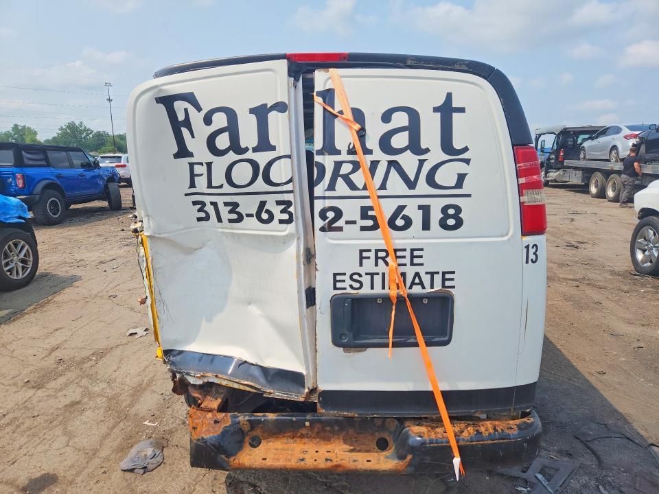 2011 GMC Savana G2500 Delivery Van