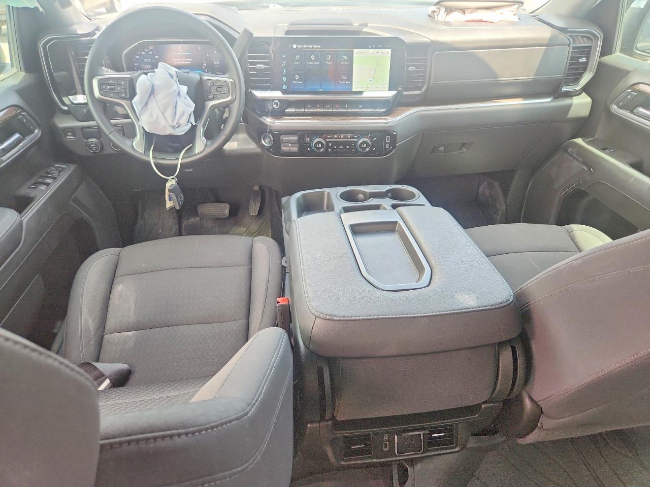 2025 Chevrolet Silverado C1500 LT