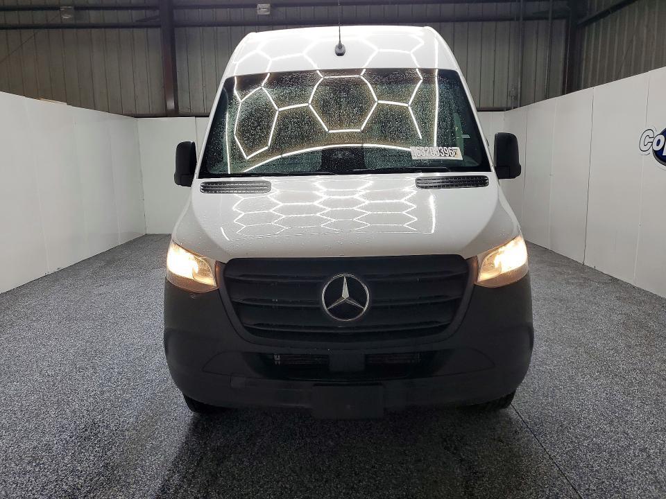 2025 Mercedes-Benz Sprinter 2500