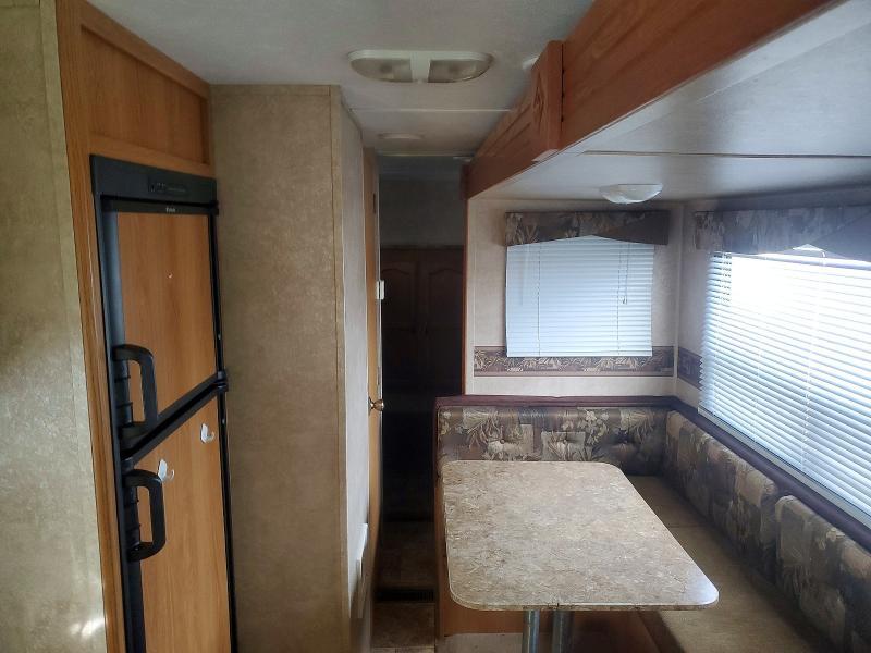 2011 Keystone Summerland Camper