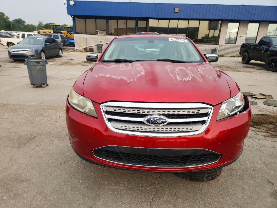 2011 Ford Taurus Limited