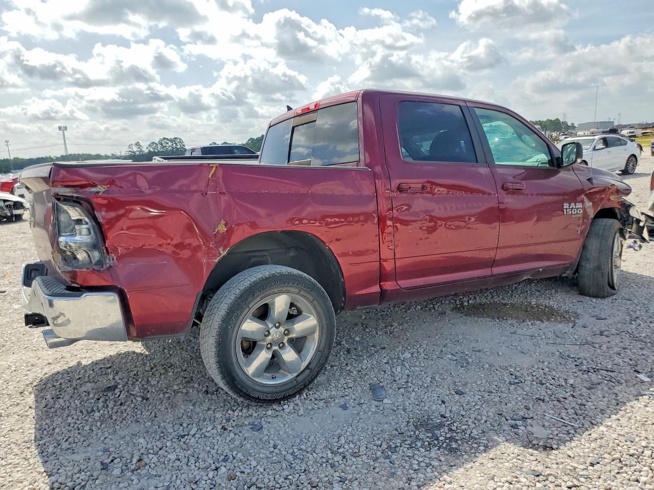 2019 Dodge RAM 1500 Classic SLT