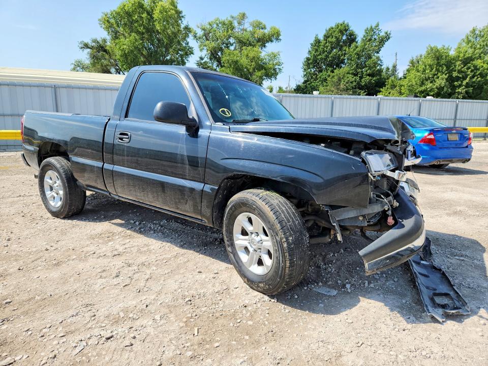 2004 Chevrolet Silverado C1500