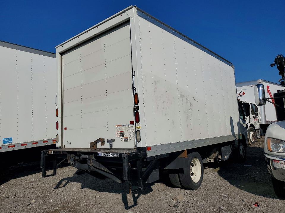 2022 Isuzu NPR XD BOX Truck