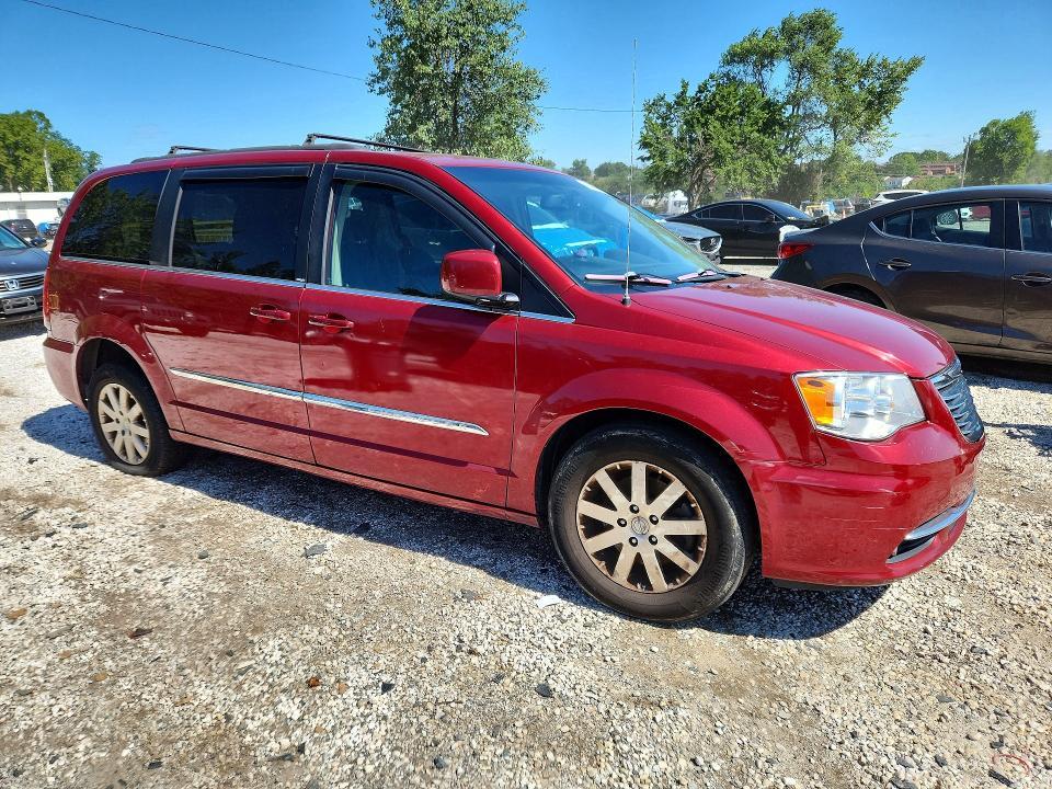 2014 Chrysler Town & Country Touring