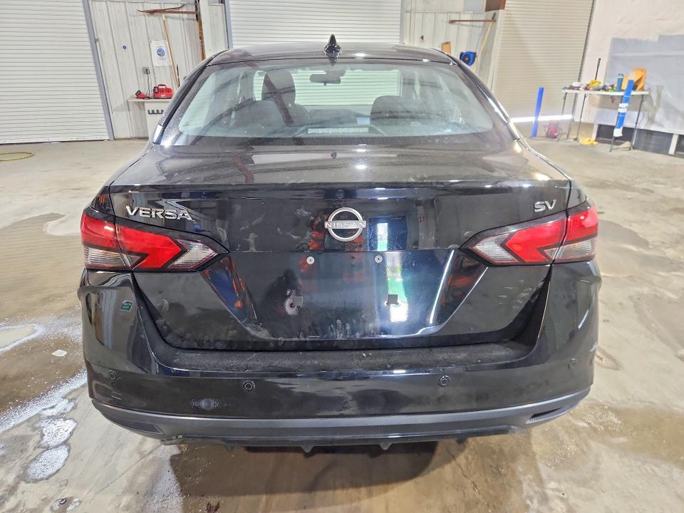 2024 Nissan Versa sv