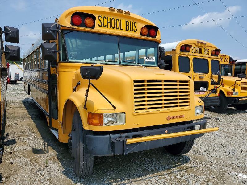 1990 International 3000 3700