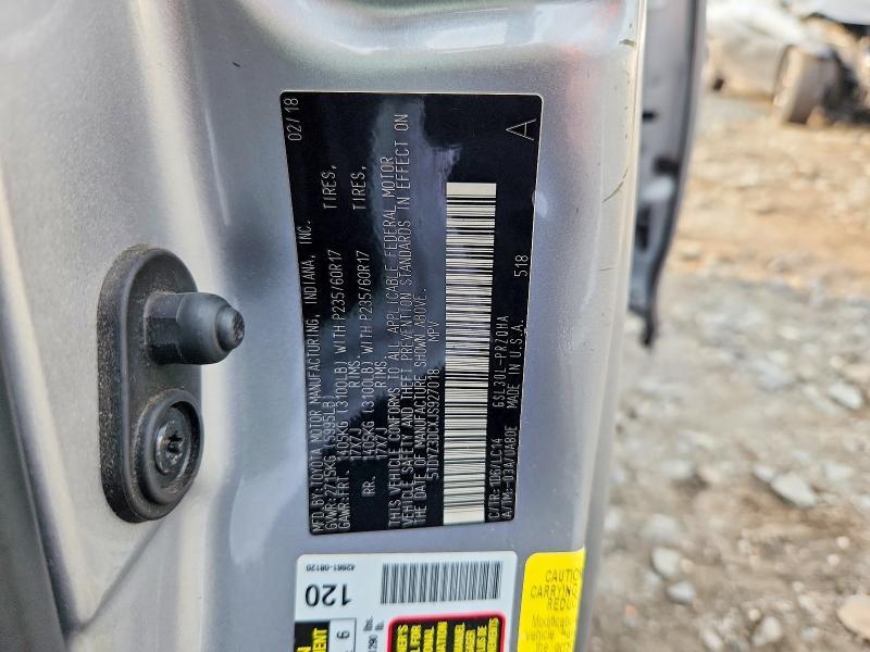 2018 Toyota Sienna xle 8-passenger