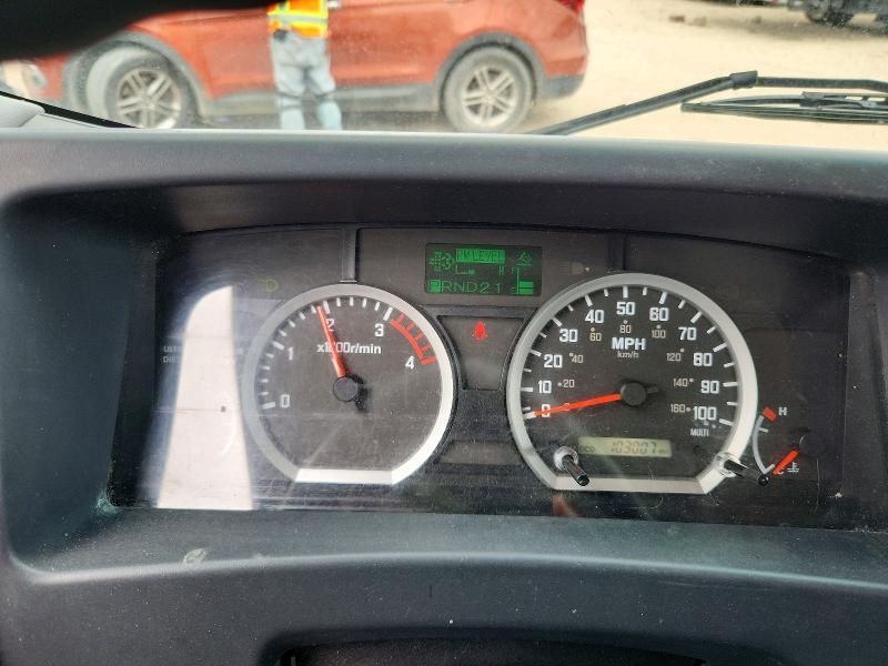2019 Isuzu NPR XD BOX Truck