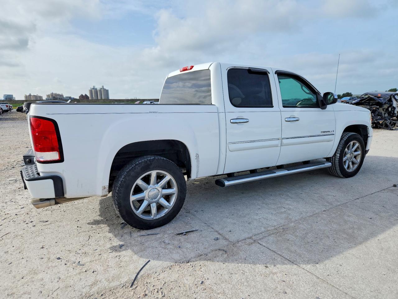 2009 GMC Sierra K1500 Denali