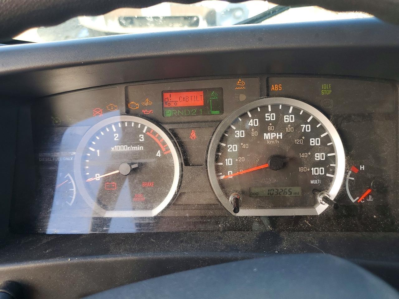 2022 Isuzu NPR XD BOX Truck