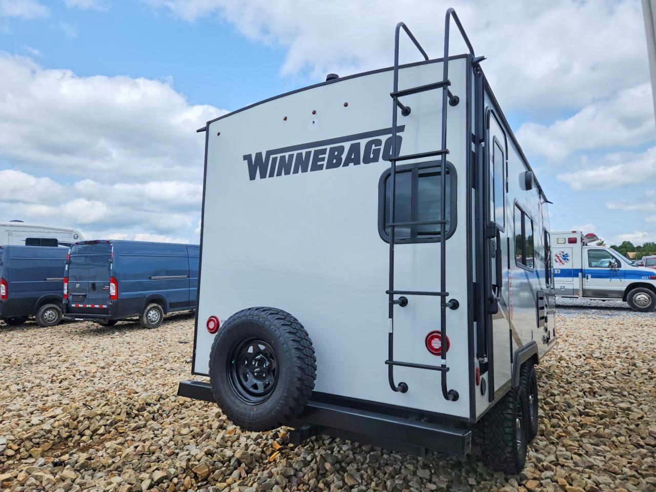 2023 Winnebago Micro Minnie Camper