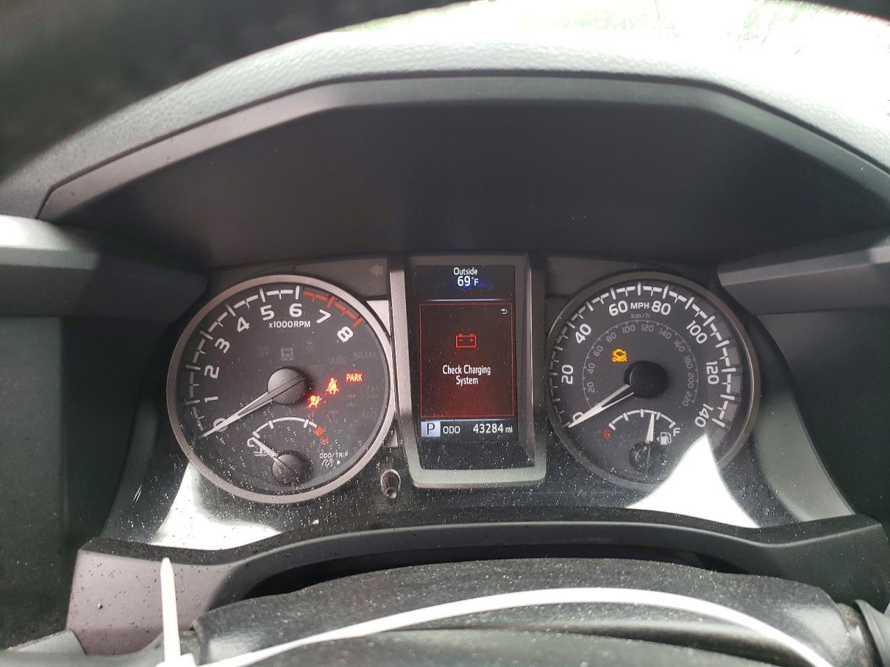 2022 Toyota Tacoma TRD Sport