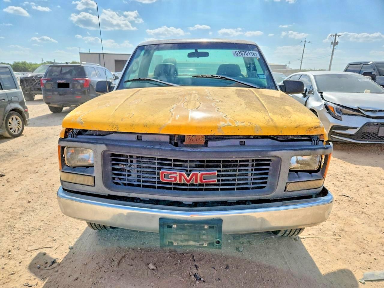 1997 GMC Sierra C2500