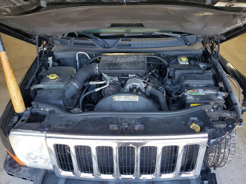 2008 Jeep Commander Sport