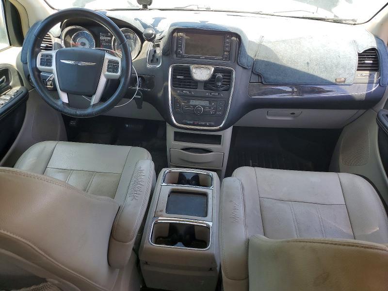 2015 Chrysler Town & Country Touring