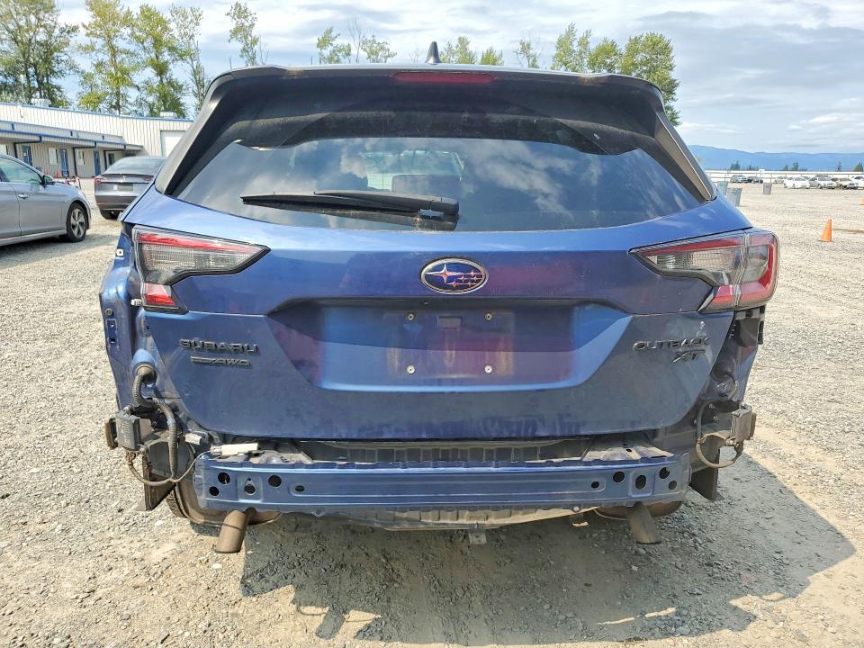 2022 Subaru Outback Onyx Edition xt