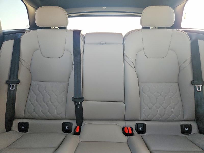2026 Volvo Xc60 Plus